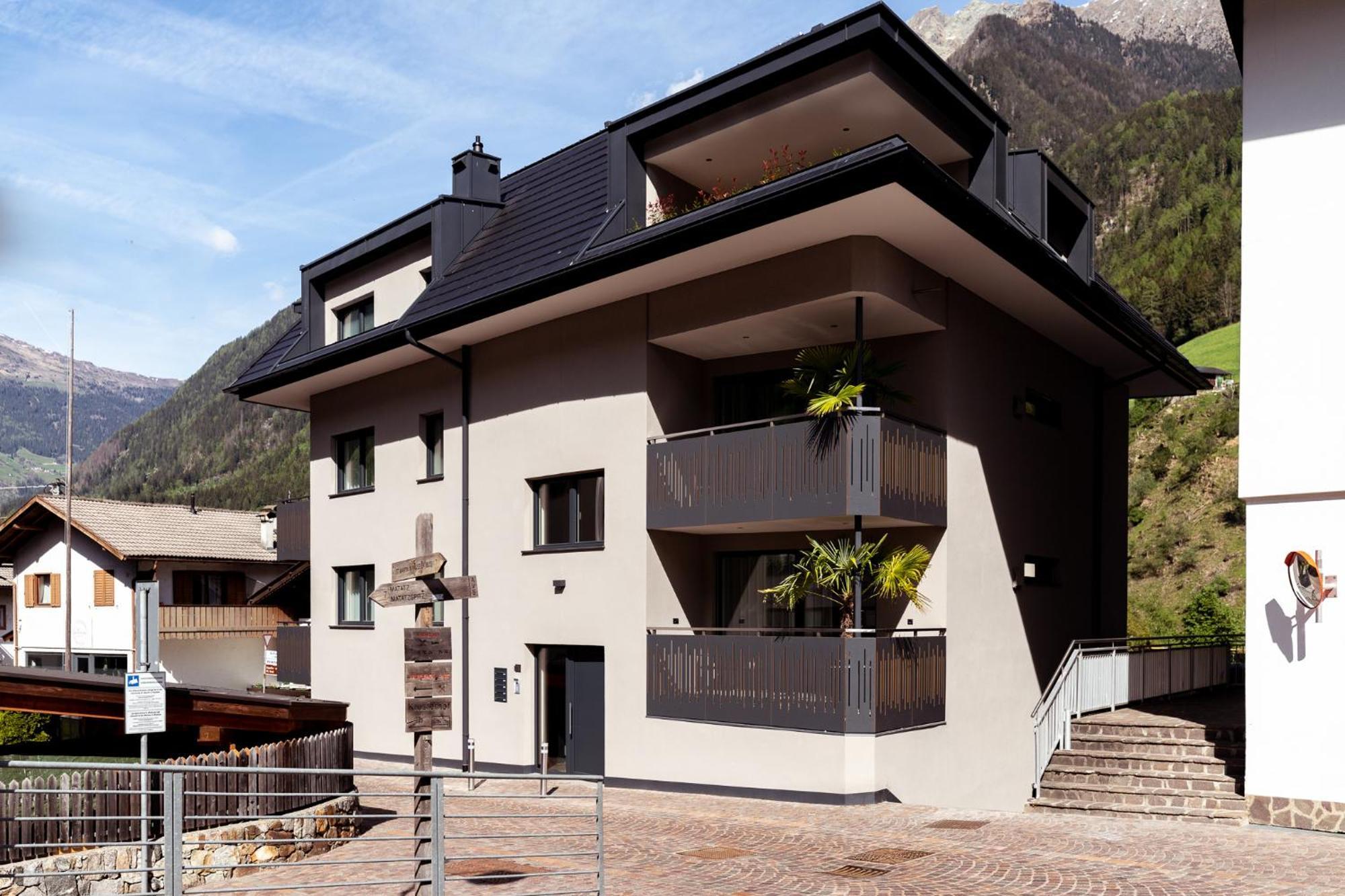 Ramoser Living Apartments San Martino In Passiria  Kültér fotó